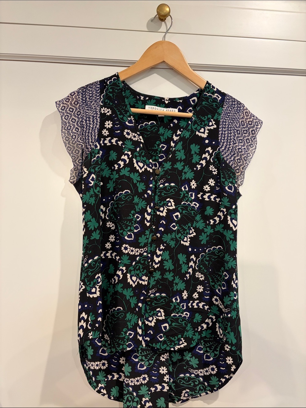 Veronica Beard Navy, Green & White Printed Cap-Sleeve Blouse